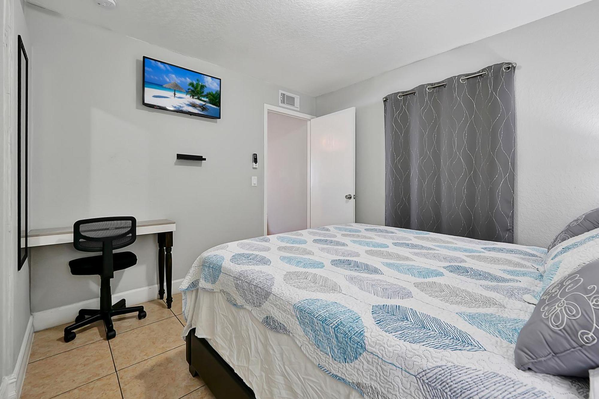 Comfortable Private Room In Tampa: The Wanderlust Eksteriør billede