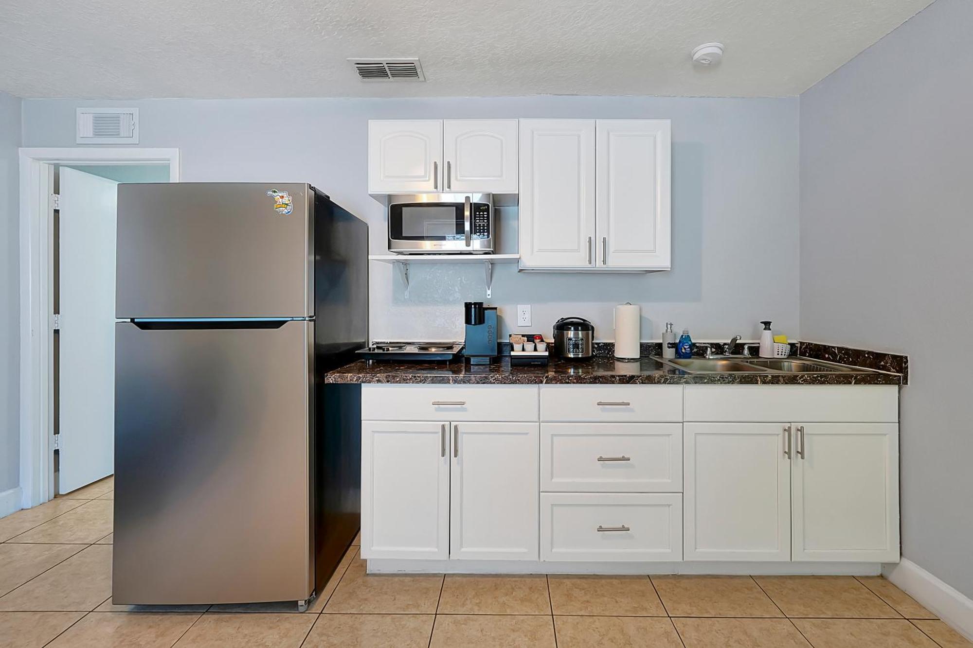 Comfortable Private Room In Tampa: The Wanderlust Eksteriør billede